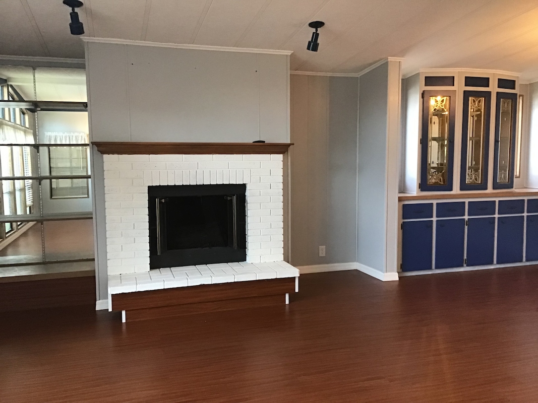 LCV La Costa Village