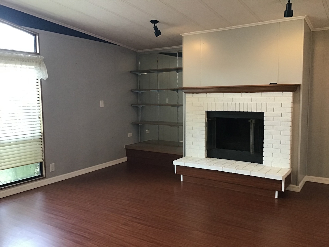 LCV La Costa Village