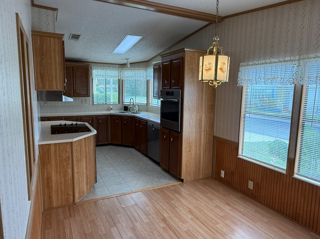 LCV La Costa Village