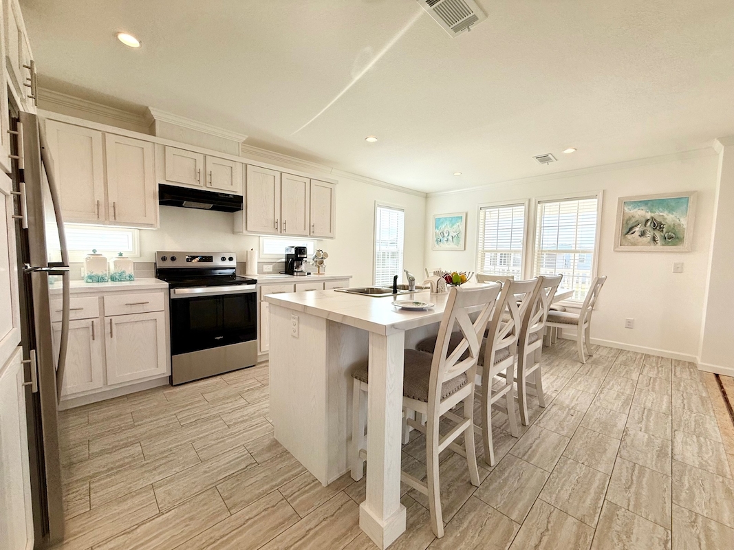 IND Sun Resorts & Residences Fort Myers Beach