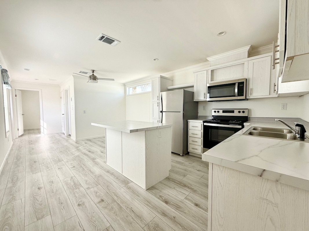 IND Sun Resorts & Residences Fort Myers Beach