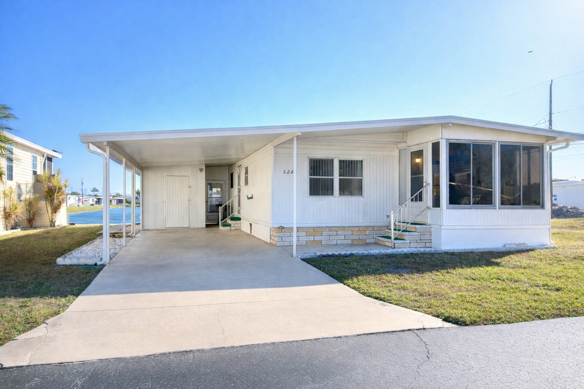 VDL Vista del Lago MH & RV Resort