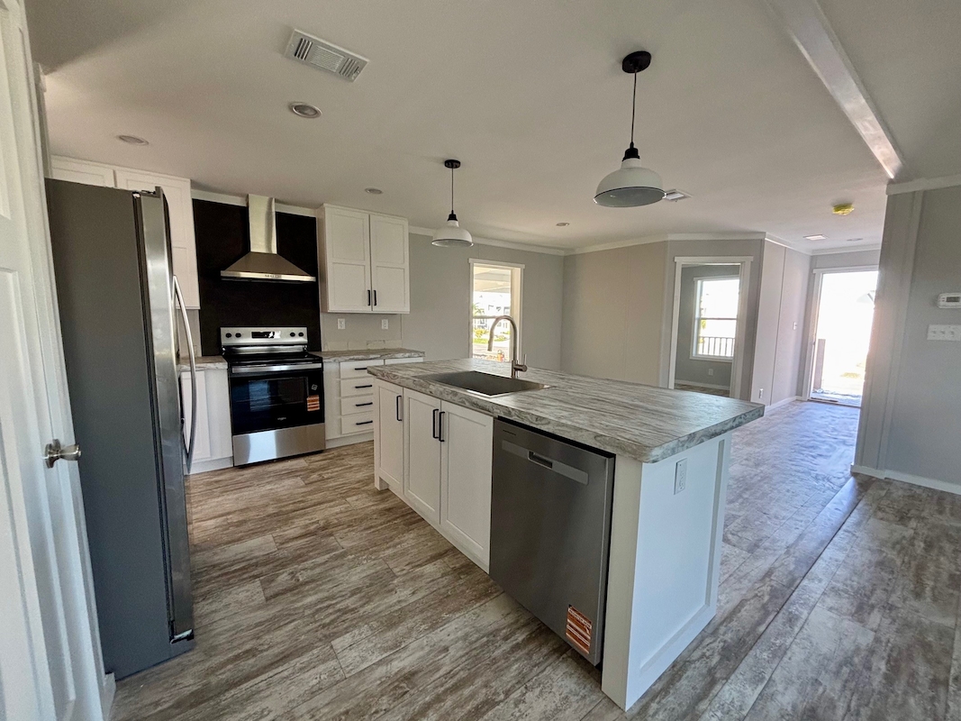 RSC Riverside Club Golf & Marina Community