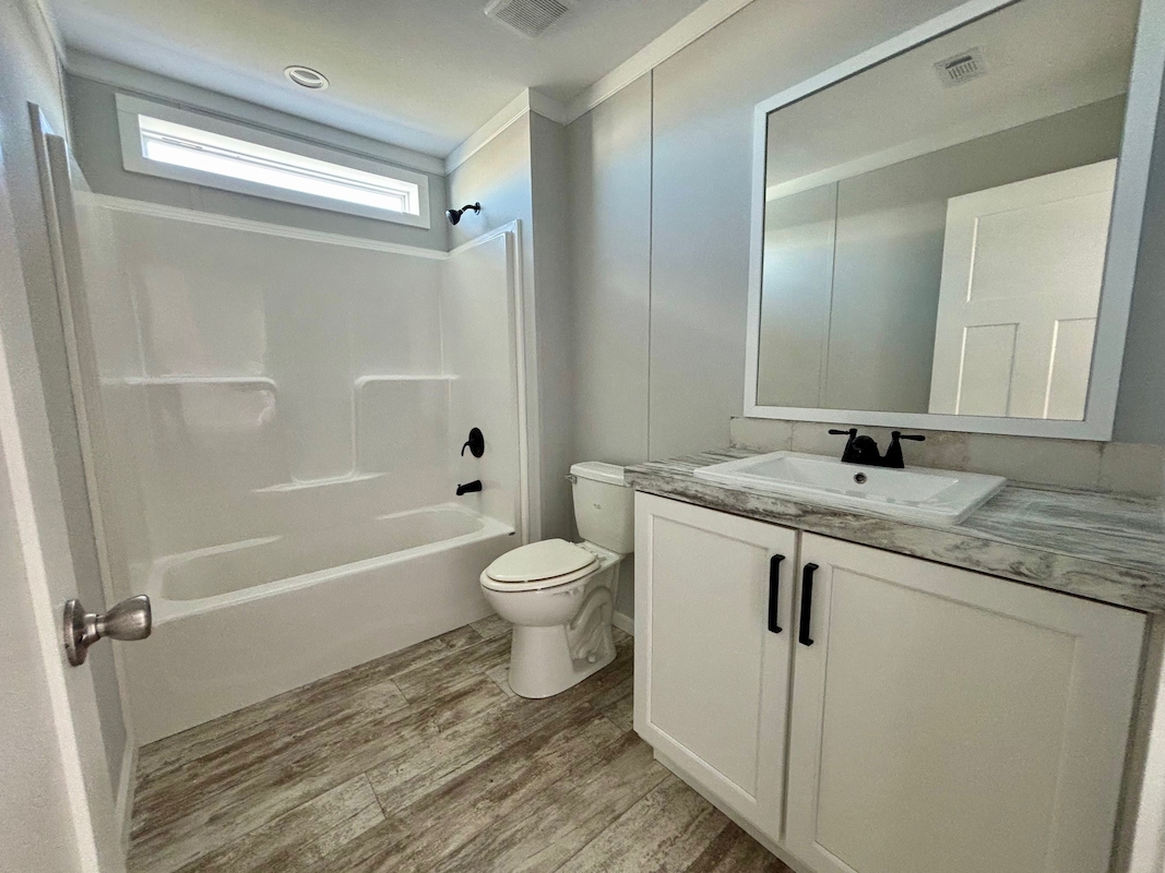 RSC Riverside Club Golf & Marina Community