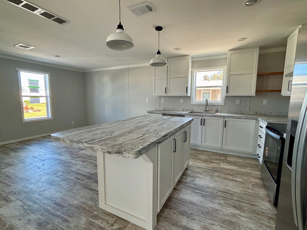 RSC Riverside Club Golf & Marina Community