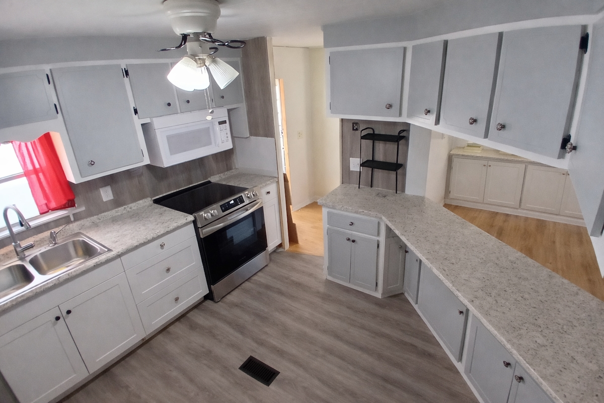 VDL Vista del Lago MH & RV Resort