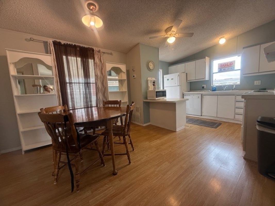 LAK Lake Juliana Landings