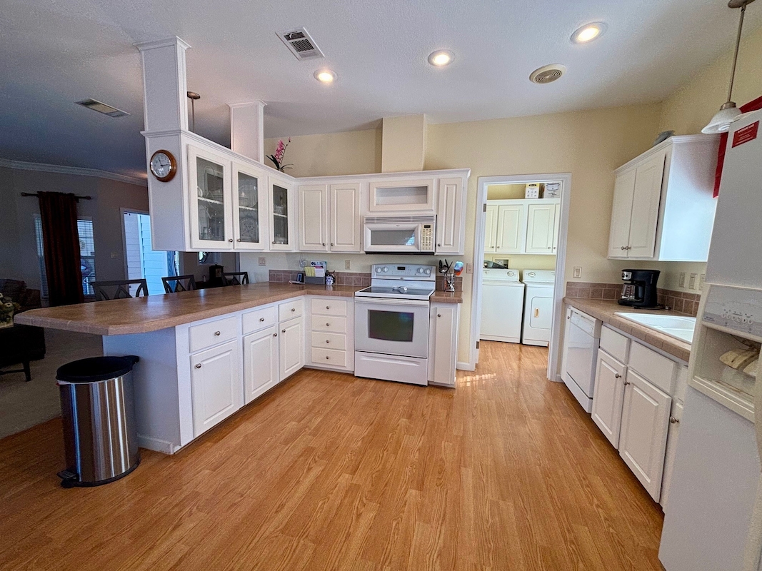 RSC Riverside Club Golf & Marina Community