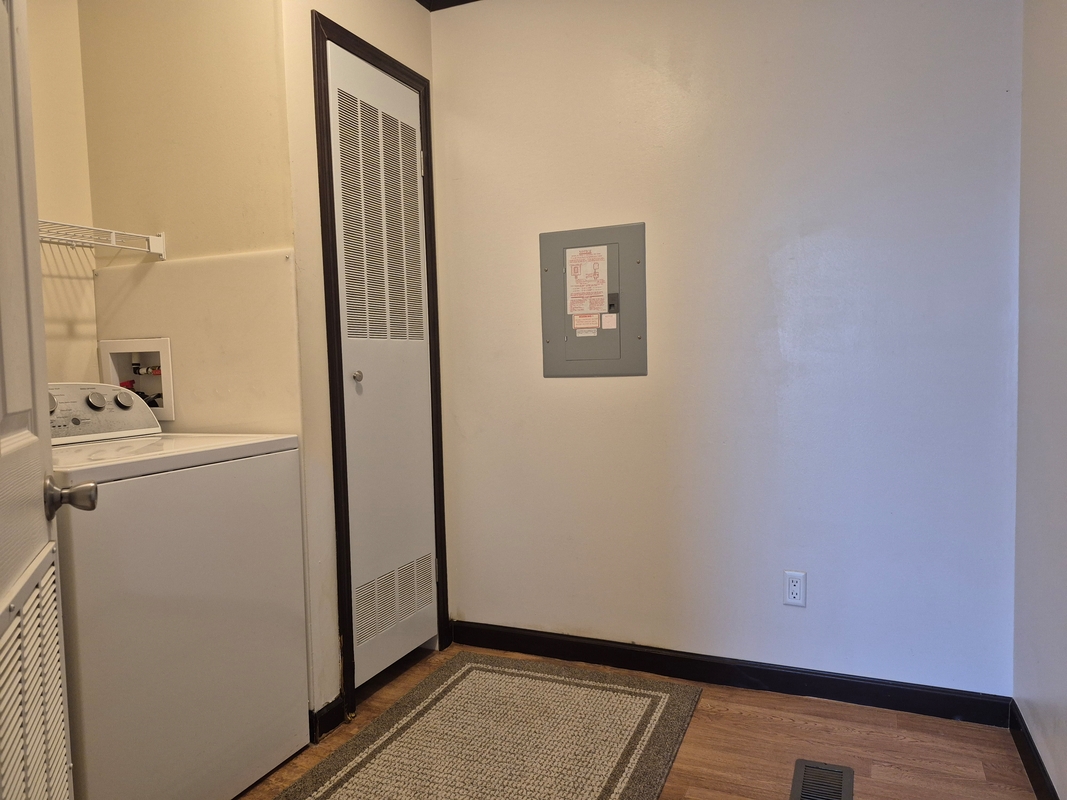 CAR Carrington Pointe