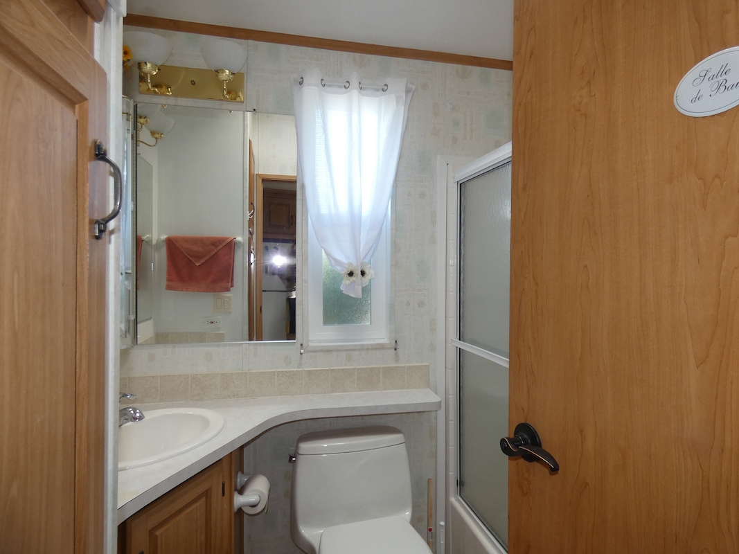 PCK Palm Creek Resort & Residences