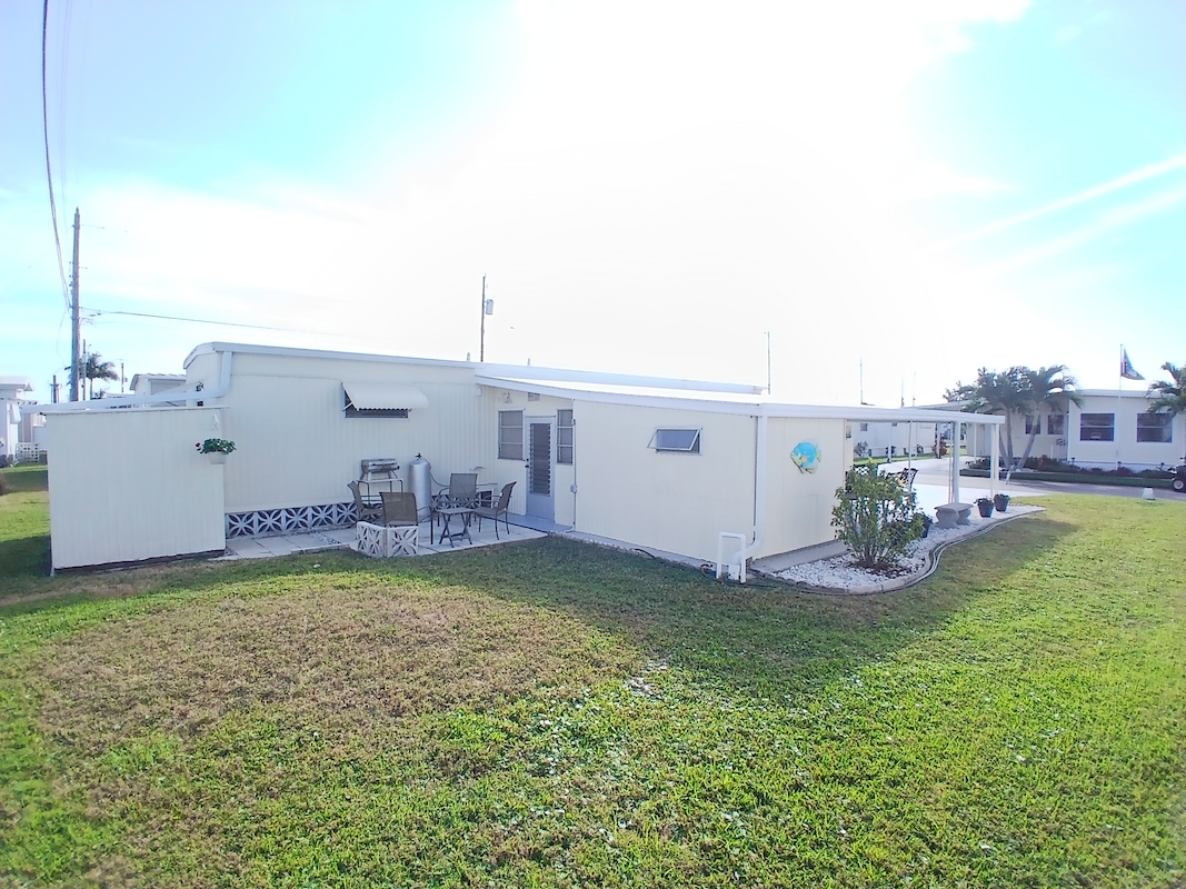 VDL Vista del Lago MH & RV Resort