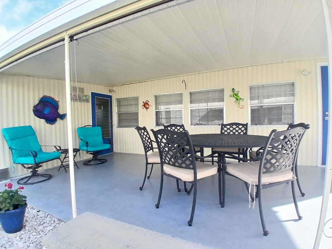 VDL Vista del Lago MH & RV Resort