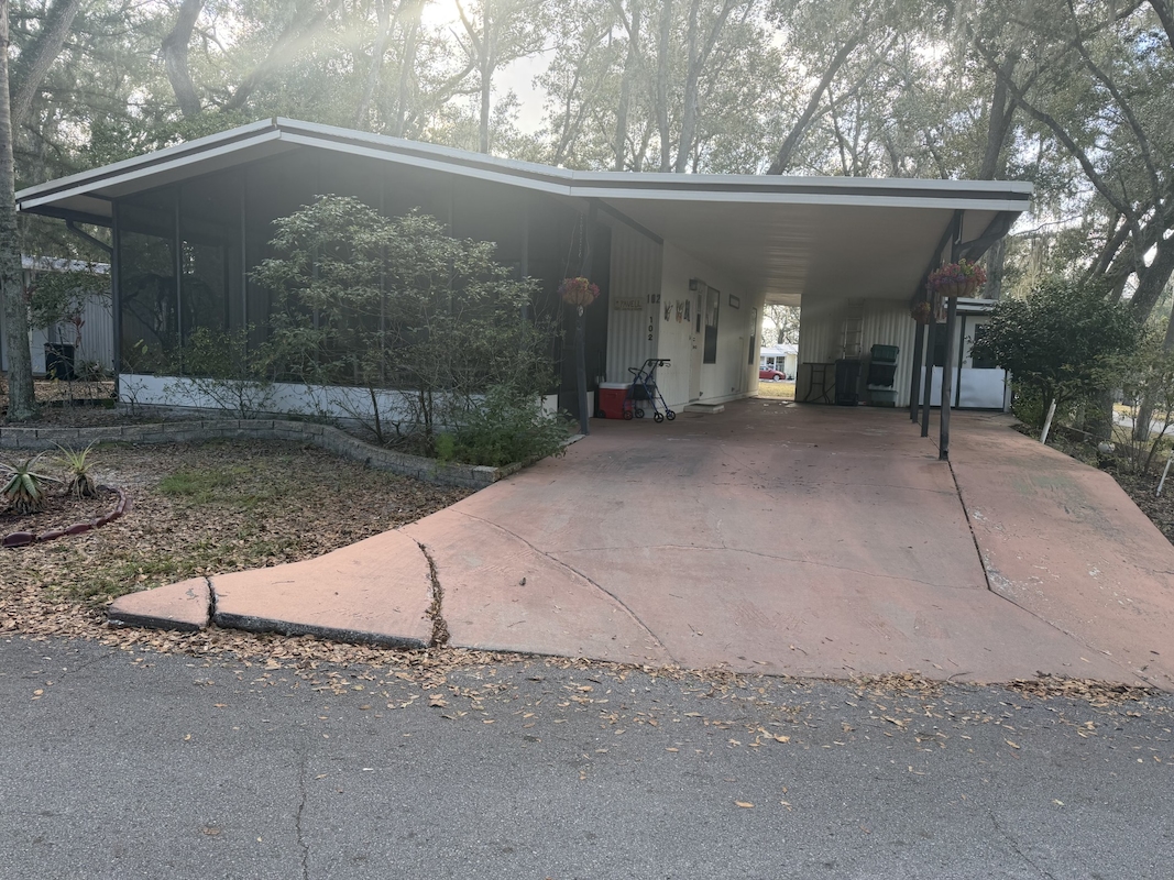 WAT Water Oak Country Club Estates