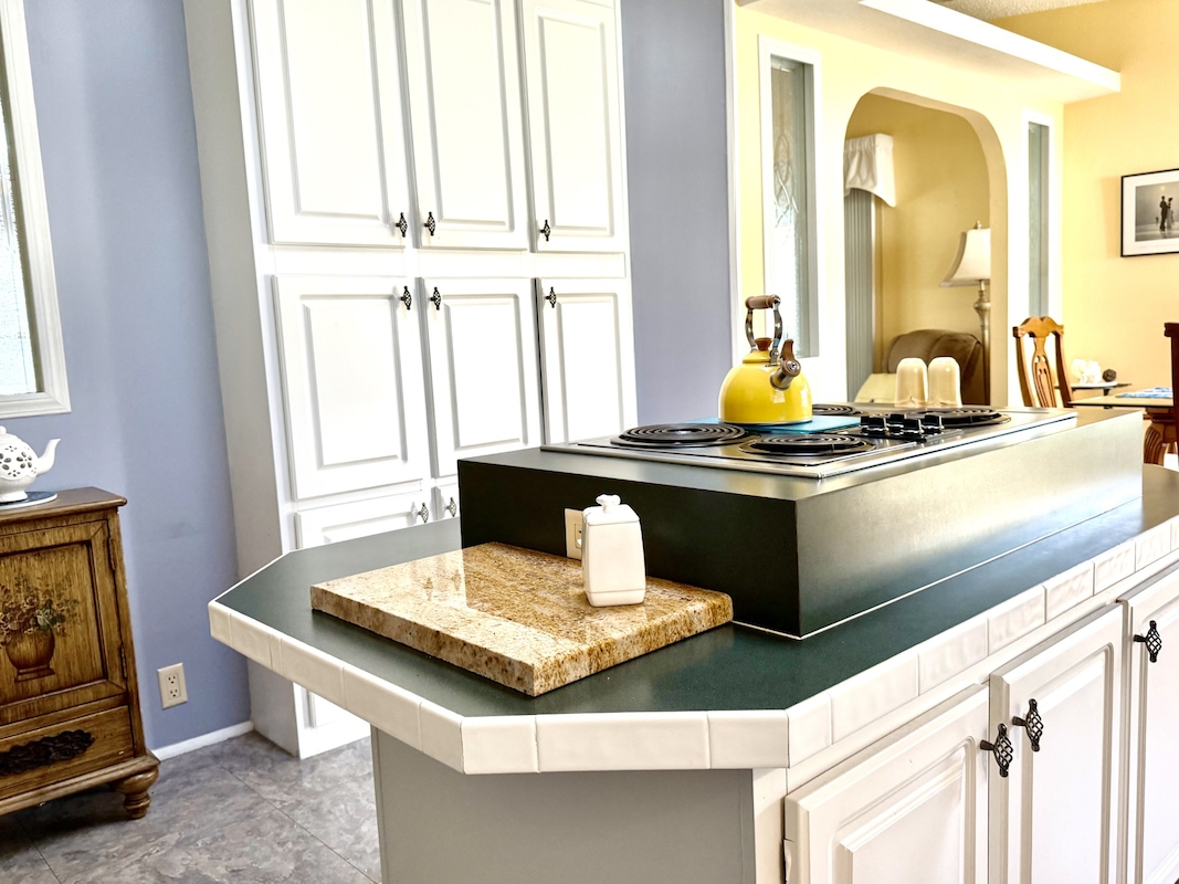 HAT The Hamptons Golf & Country Club