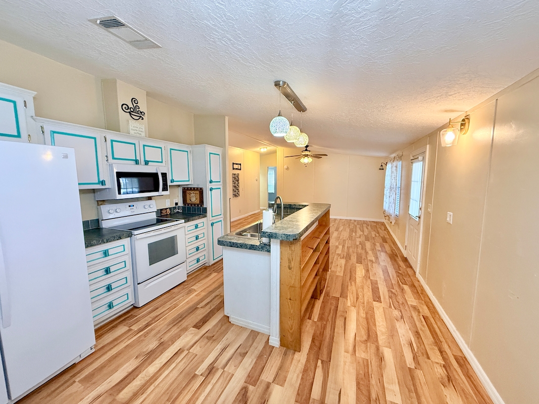 WDC Woodlands at Church Lake