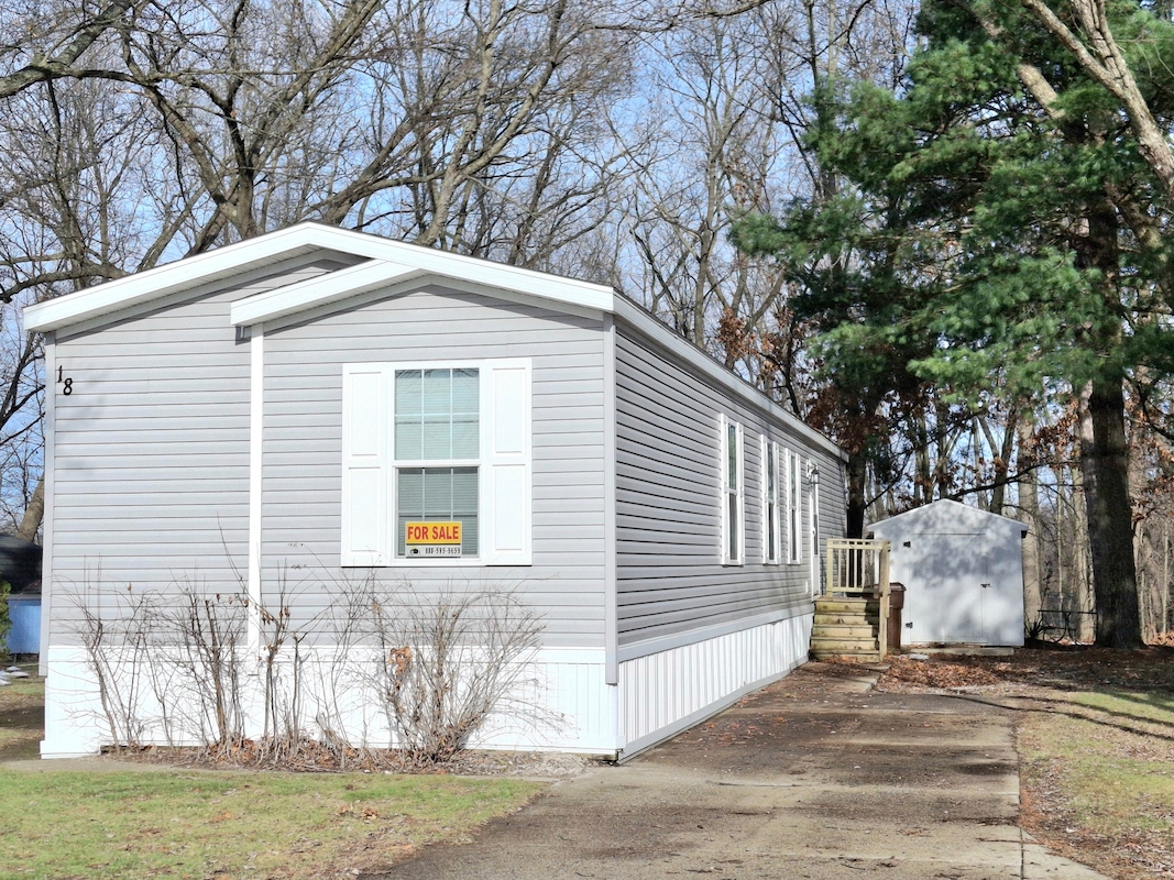 HIC Hickory Hills Village