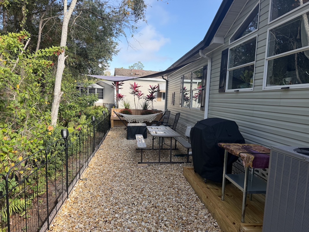 HAT The Hamptons Golf & Country Club