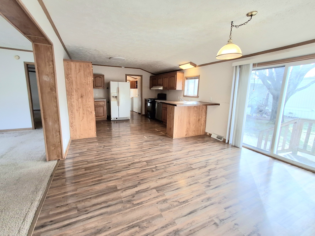 HIC Hickory Hills Village