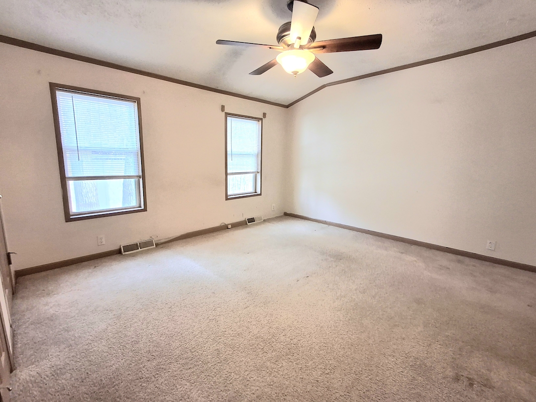 HIC Hickory Hills Village