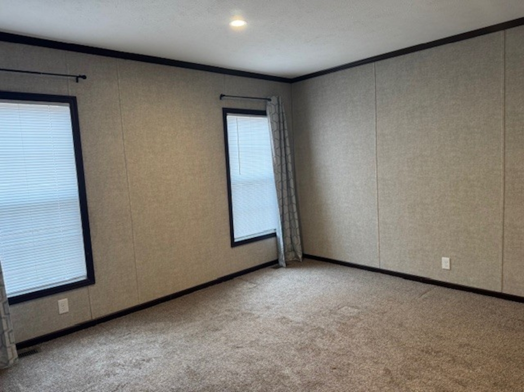 HLL Hawaiian Gardens/Holly Village