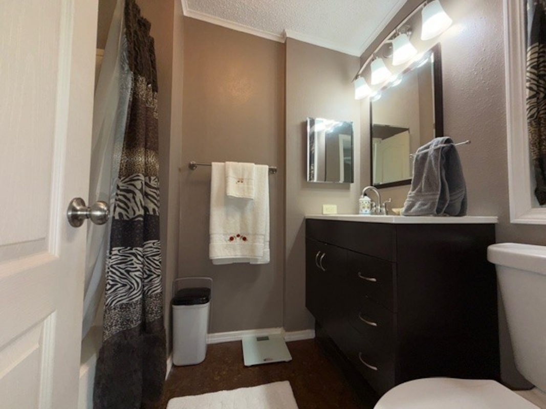 LAK Lake Juliana Landings