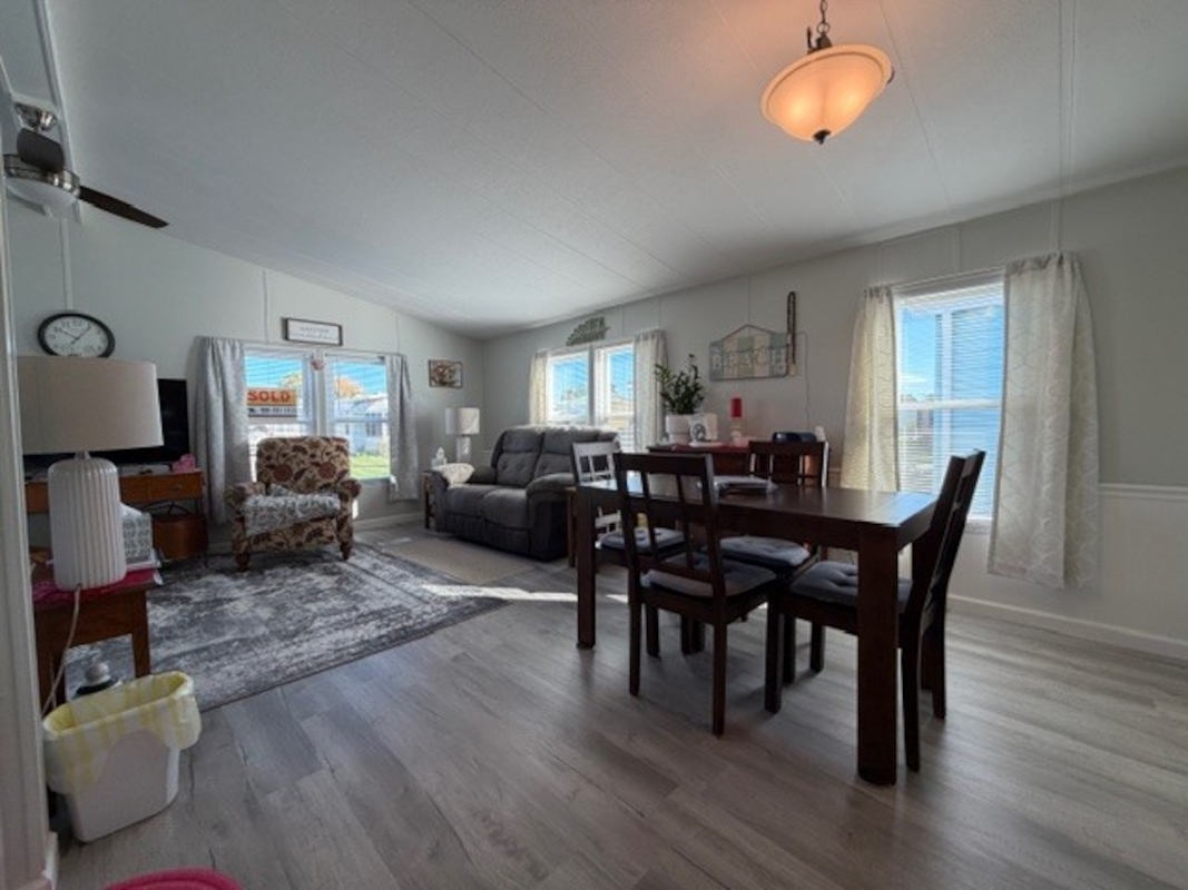 LAK Lake Juliana Landings