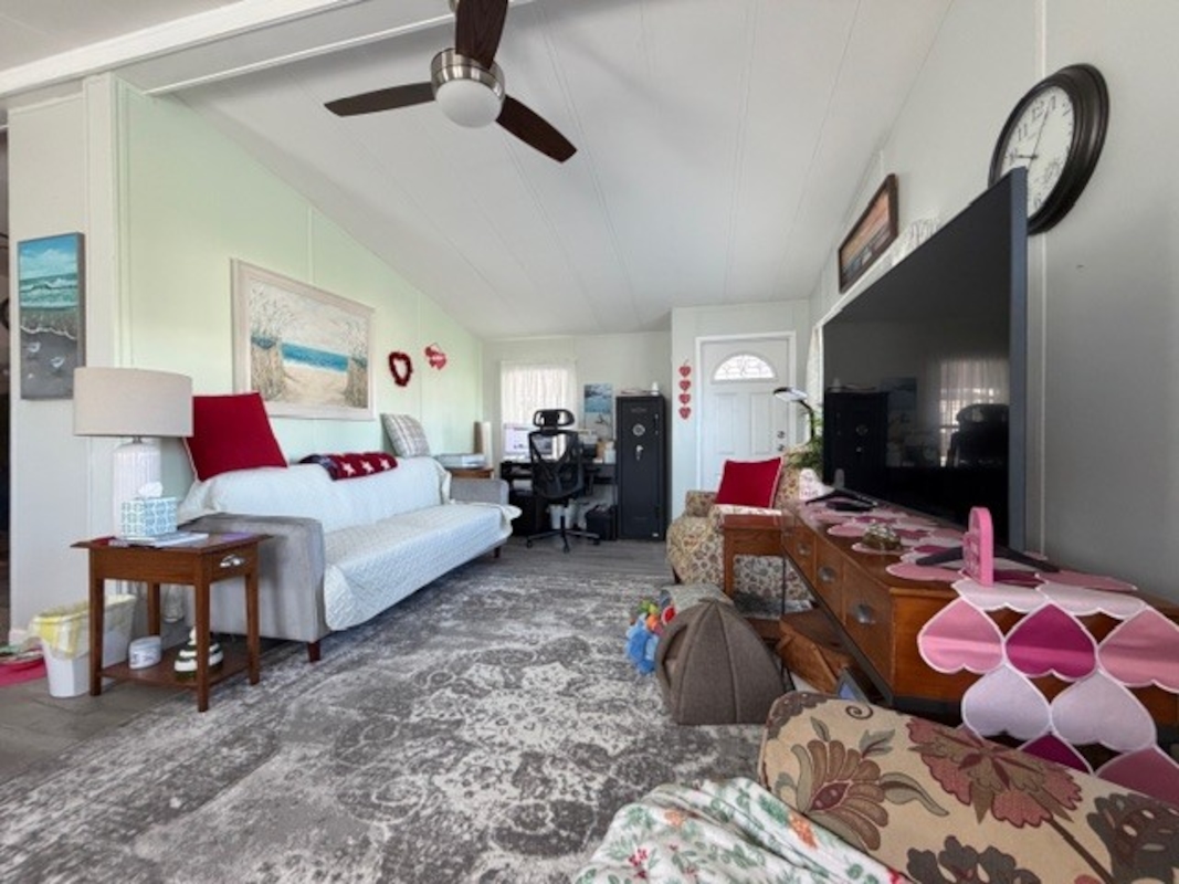 LAK Lake Juliana Landings