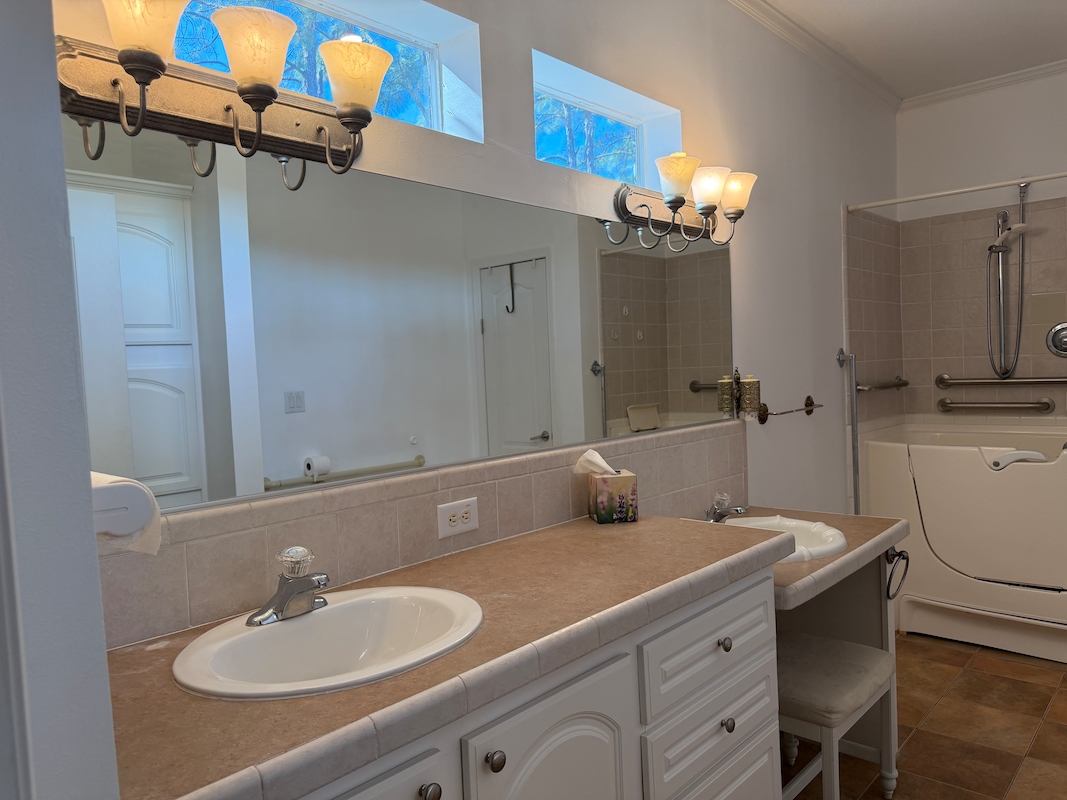 RSC Riverside Club Golf & Marina Community