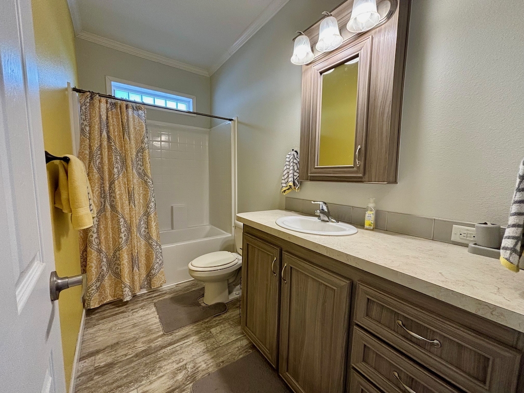 RSC Riverside Club Golf & Marina Community