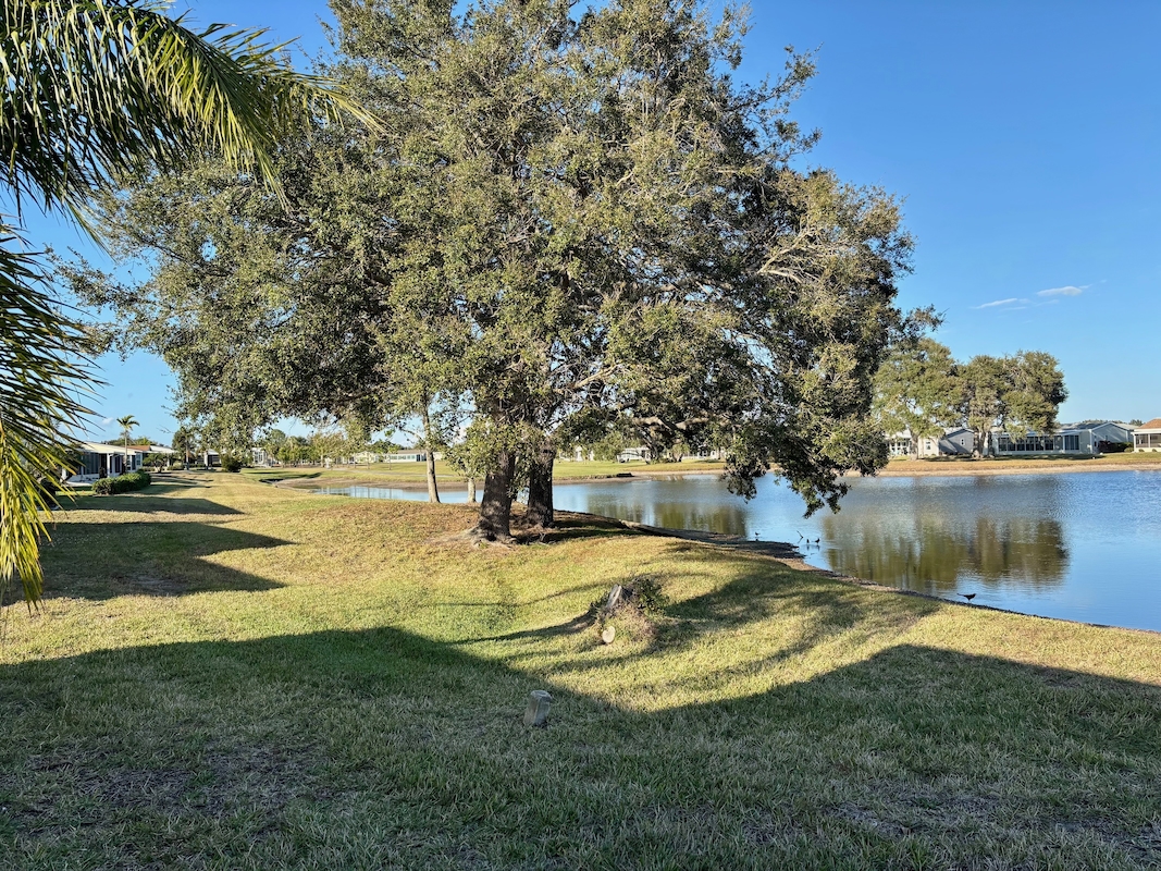 RSC Riverside Club Golf & Marina Community