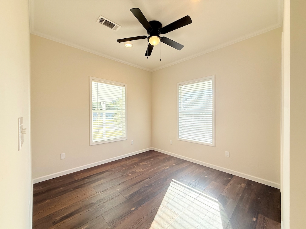 CIW Colony In The Wood