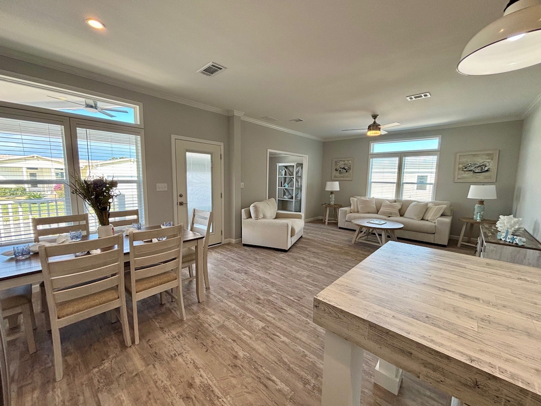 RSC Riverside Club Golf & Marina Community