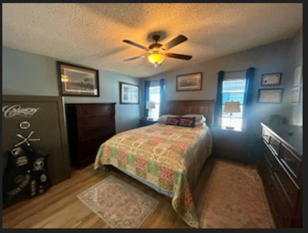 LCV La Costa Village