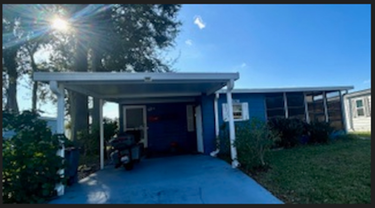 LCV La Costa Village