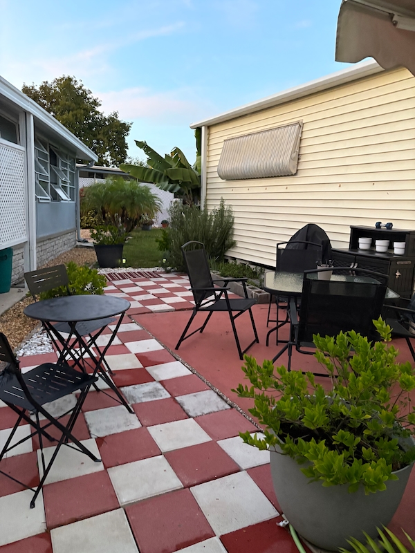 LSL Lakeshore Landings