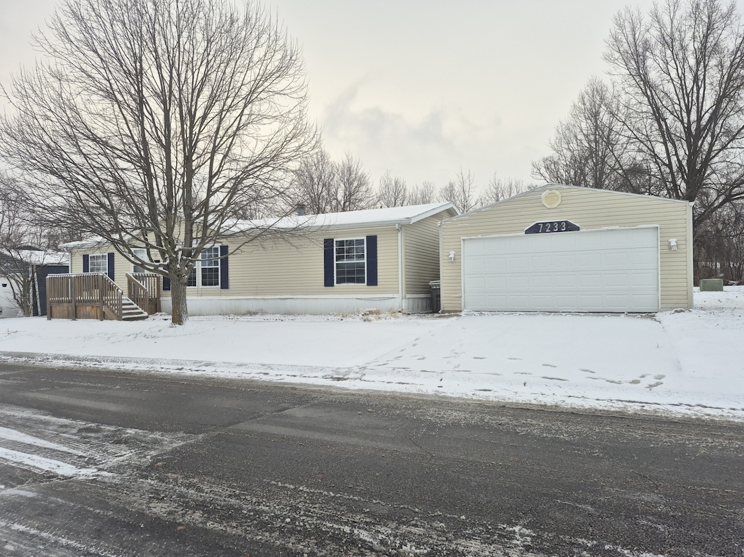 CAR Carrington Pointe