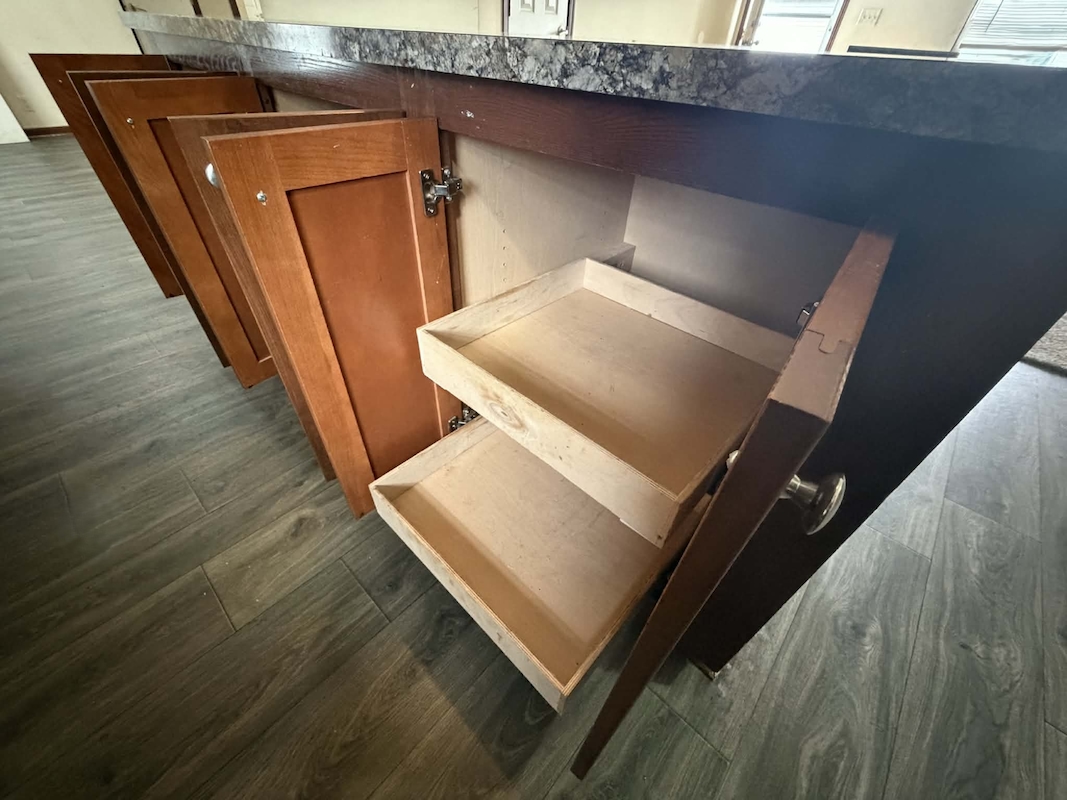 FRE Frenchtown Villa/Elizabeth Woods