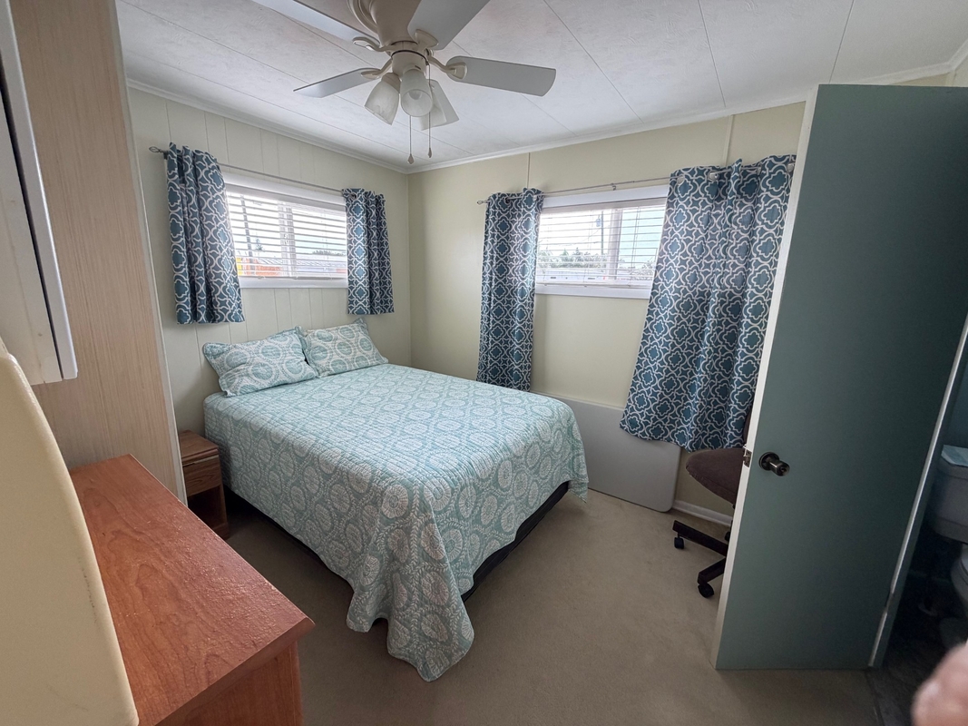 SAR Saralake Estates