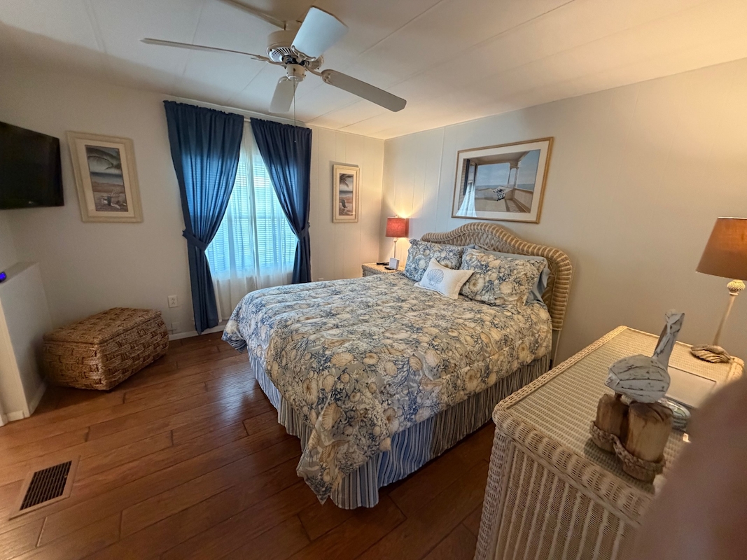 SAR Saralake Estates