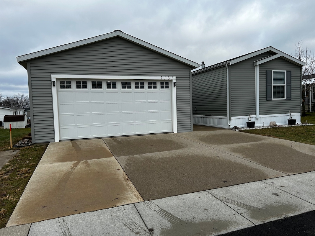 CHV Country Hills Village