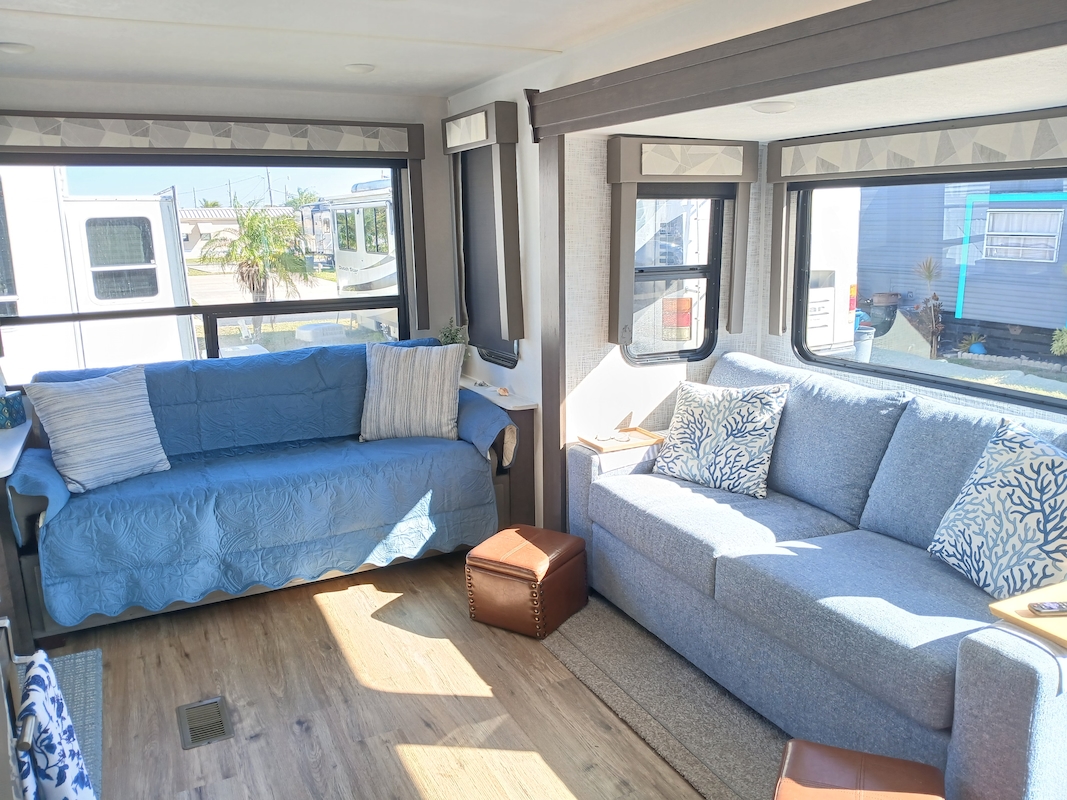 VDL Vista del Lago MH & RV Resort