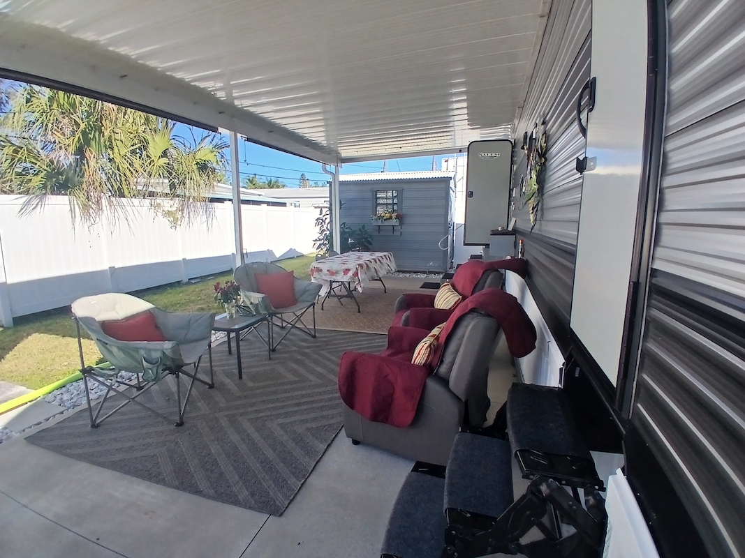 VDL Vista del Lago MH & RV Resort