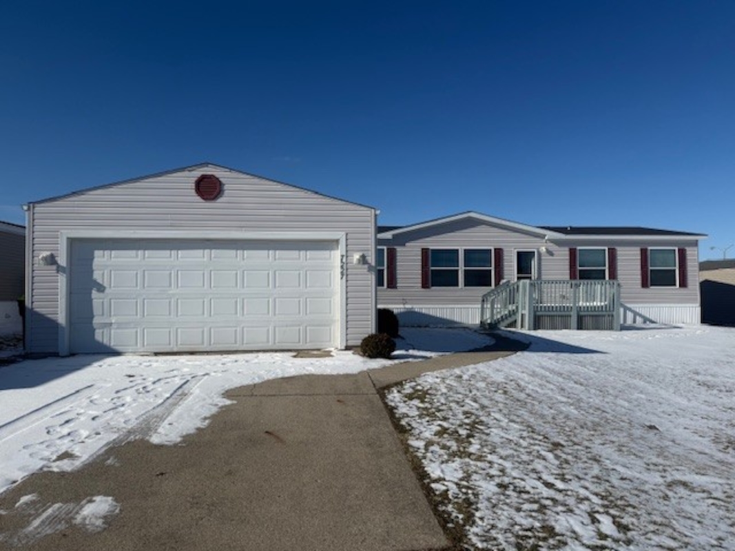 CAR Carrington Pointe