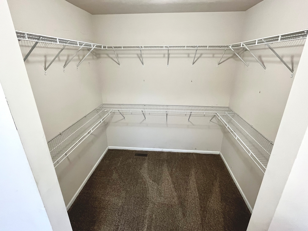 TAN Tanglewood Village