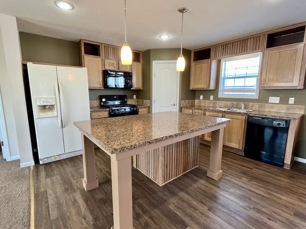 TAN Tanglewood Village