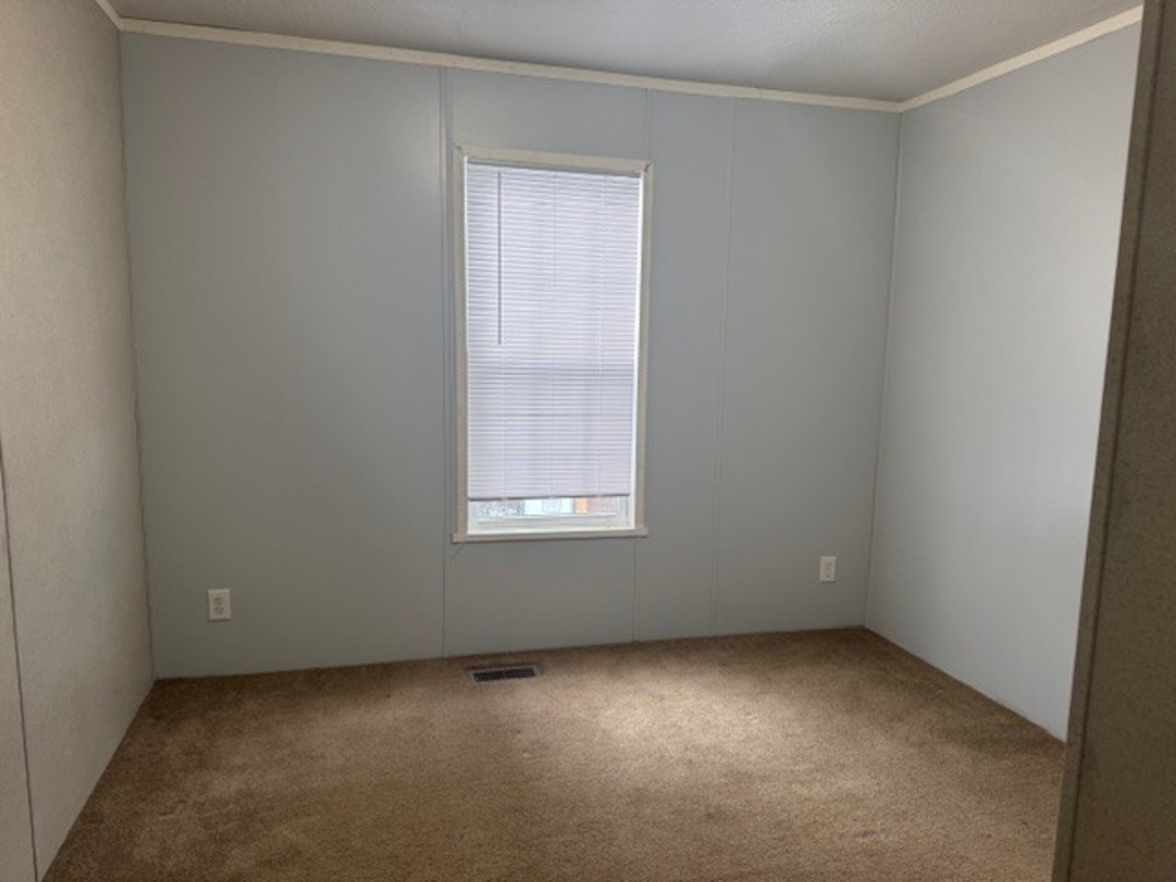 HLL Hawaiian Gardens/Holly Village