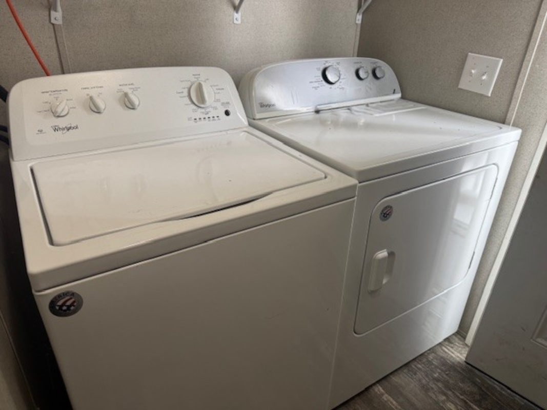 HLL Hawaiian Gardens/Holly Village