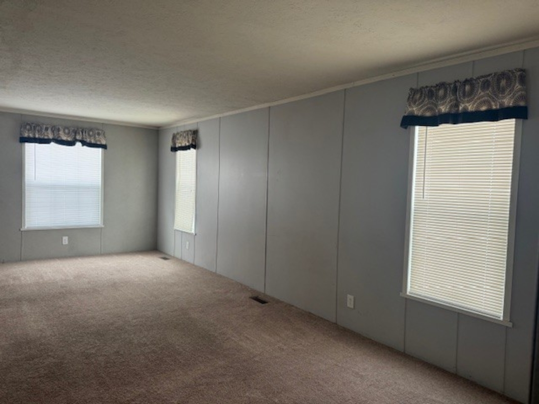 HLL Hawaiian Gardens/Holly Village