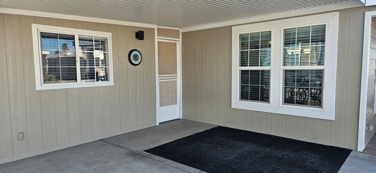 PCK Palm Creek Resort & Residences