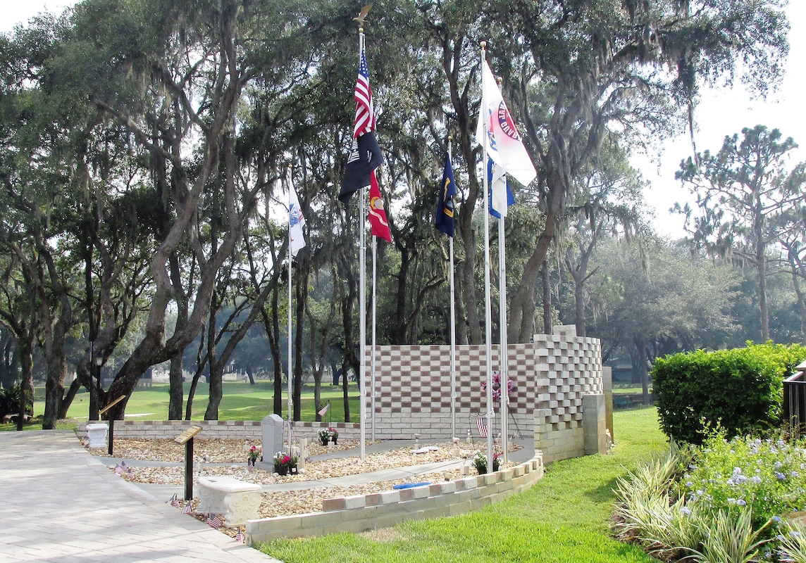 SPS Southport Springs Golf & Country Club